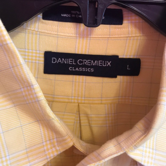 3/$20 🦋 Daniel Cremieux Button Down Dress Shirt - Picture 3 of 6